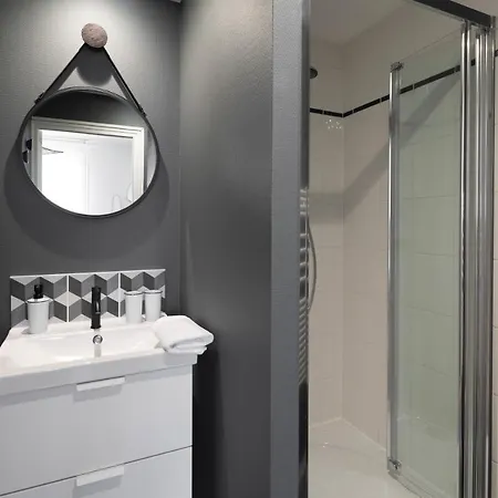شقة Le Carre Sainte-anne - Appt En Plein Centre Historique رينز
