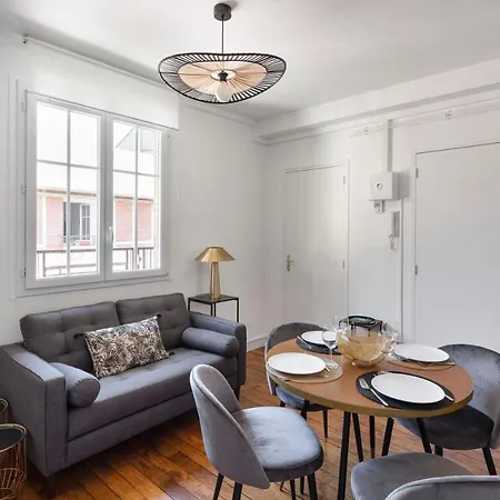 Le Carre Sainte-anne - Appt En Plein Centre Historique *